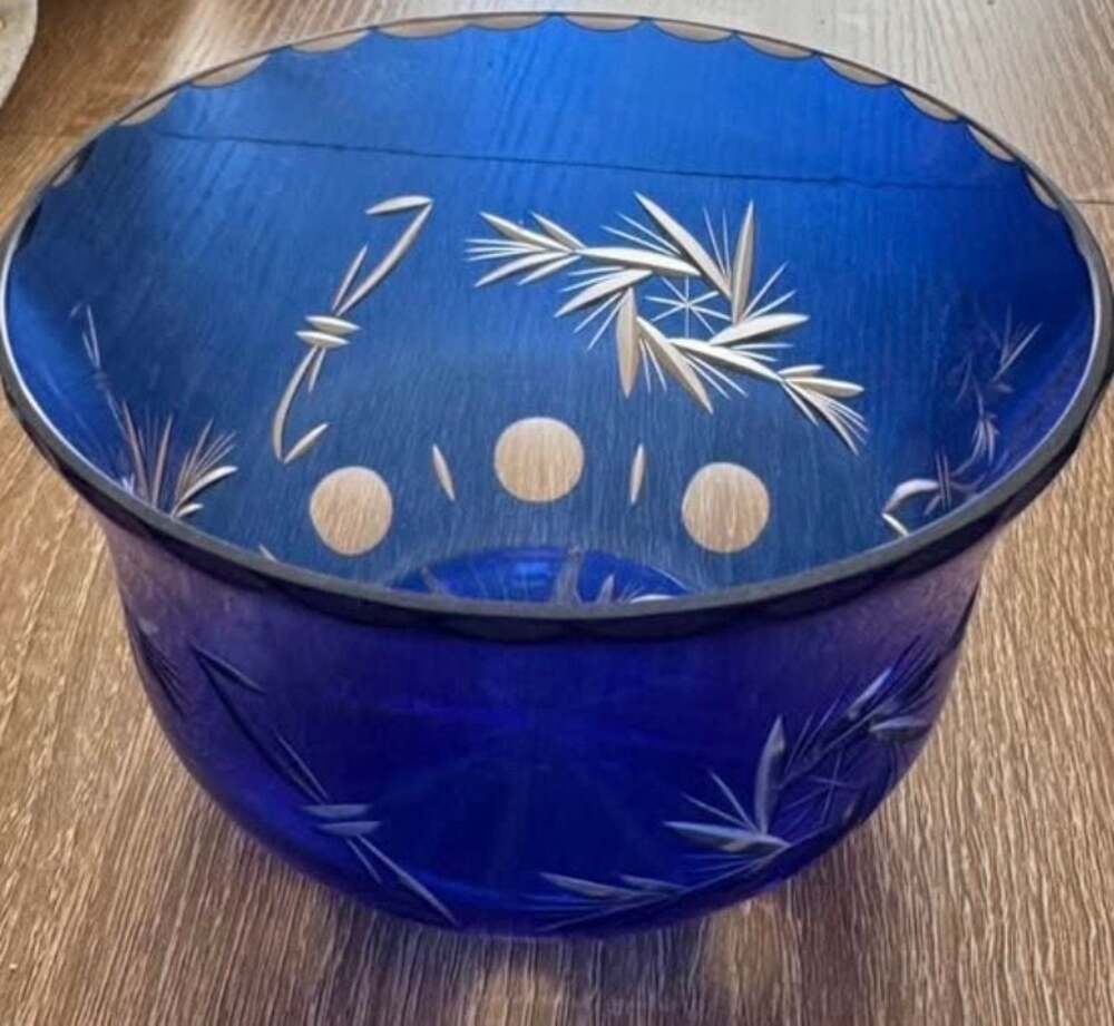 Set 4- Vintage Bohemian Cobalt Blue Cut to Clear Crystal Bowl w/ Pinwheel Star
